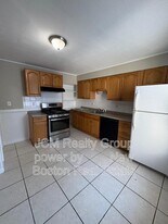 40 Hurd St in Melrose, MA - Building Photo