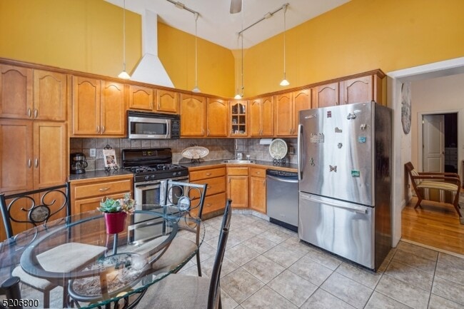 property at 105 Jefferson St