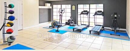 5504 Pine Forest Ct in Tampa, FL - Building Photo - Building Photo