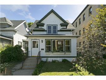 1927 3rd Ave S in Minneapolis, MN - Building Photo