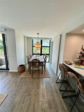 1111 Crandon Blvd in Key Biscayne, FL - Building Photo - Building Photo