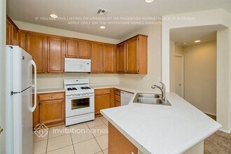 1810 Running Fawn Ct in North Las Vegas, NV - Building Photo - Building Photo