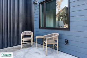 556 E 2100 S, Unit S-111 in Salt Lake City, UT - Foto de edificio - Building Photo