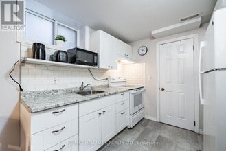 14 Innes Ave in Toronto, ON - Building Photo - Building Photo