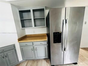 2655 SE Carroll St in Stuart, FL - Building Photo - Building Photo