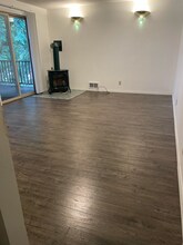 530 NW Carolyn Ln-Unit -B in Poulsbo, WA - Building Photo - Building Photo