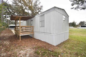 2386 Lake Hall Rd in Tallahassee, FL - Building Photo - Building Photo