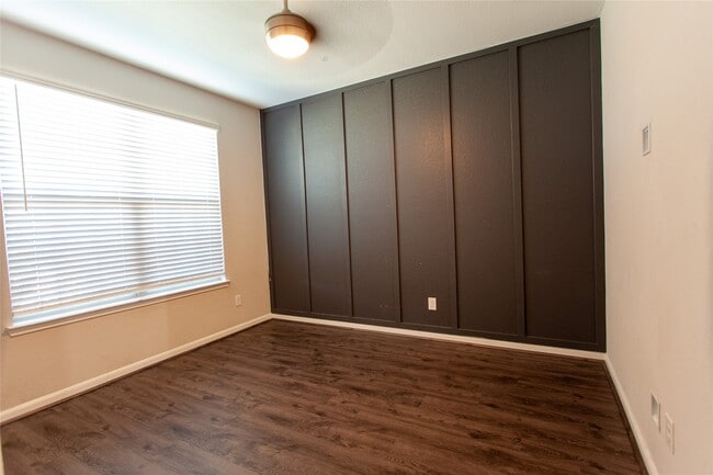 property at 5826 Euclid Loop