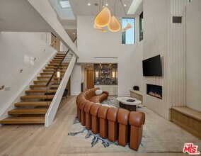 738 Palms Blvd in Los Angeles, CA - Building Photo - Building Photo