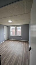 108 E Gibbons St in Linden, NJ - Building Photo - Building Photo