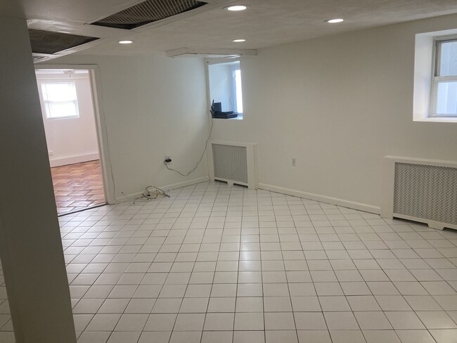 234 E Walnut St in Long Beach, NY - Building Photo - Building Photo