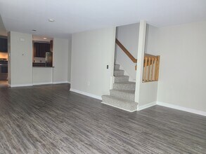 1465 Hooksett Rd. Unit 123 in Hooksett, NH - Building Photo - Building Photo