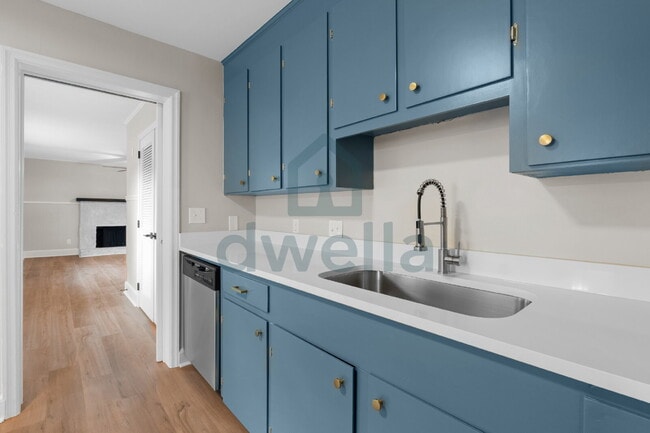 1773 D Ave in West Columbia, SC - Foto de edificio - Building Photo