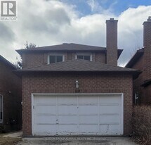 112 Patrice Crescent in Vaughan, ON - Building Photo