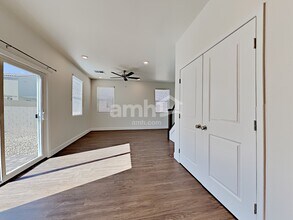 4713 Tire Swing St in North Las Vegas, NV - Building Photo - Building Photo