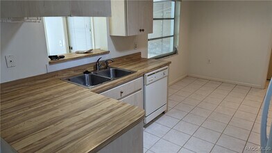 52 S J Kellner Blvd in Beverly Hills, FL - Building Photo - Building Photo