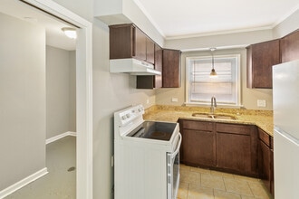 17306 Holmes Ave in Hazel Crest, IL - Building Photo - Building Photo