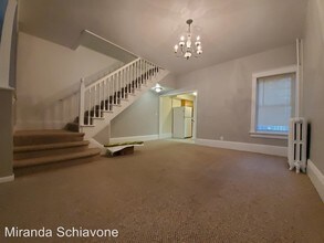 1608 E Superior St in Duluth, MN - Building Photo - Building Photo