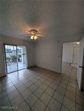 3407 Winkler Ave in Ft. Myers, FL - Building Photo - Building Photo