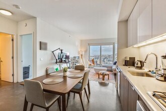 18 10th St in San Francisco, CA - Building Photo - Building Photo