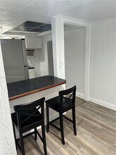 7131 Taft St in Hollywood, FL - Building Photo - Building Photo