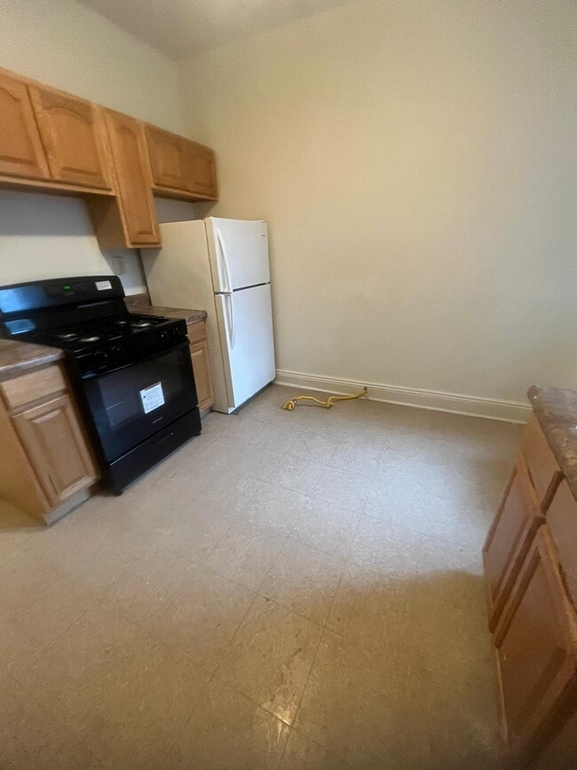 72 W Grove Ter, Unit 1