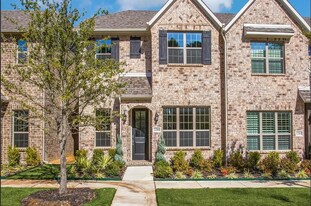 2208 Zenith Ave in Flower Mound, TX - Building Photo