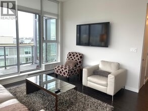 1708 Columbia St in Vancouver, BC - Building Photo - Building Photo