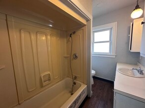 28 Delaware Ave in Danville, IL - Building Photo - Building Photo