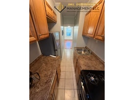 121 Irving St in Fall River, MA - Building Photo