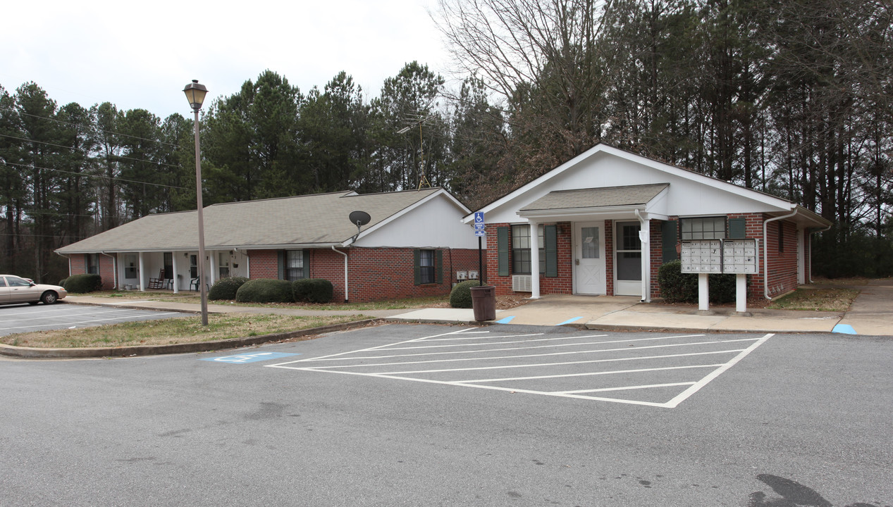 Orchard Apartments in Cumming, GA - Building Photo