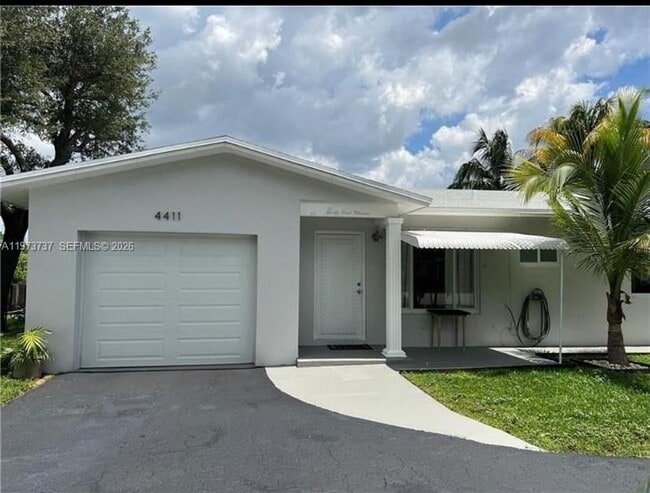 property at 4411 W Broward Blvd