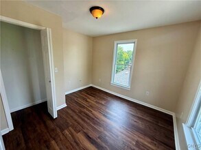 5 E Main St in Watertown, NY - Building Photo - Building Photo