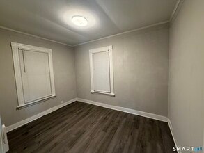 174 Lamson St in West Haven, CT - Building Photo - Building Photo