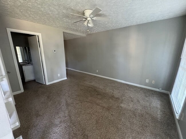 103 Peachtree St in Lagrange, GA - Building Photo - Building Photo