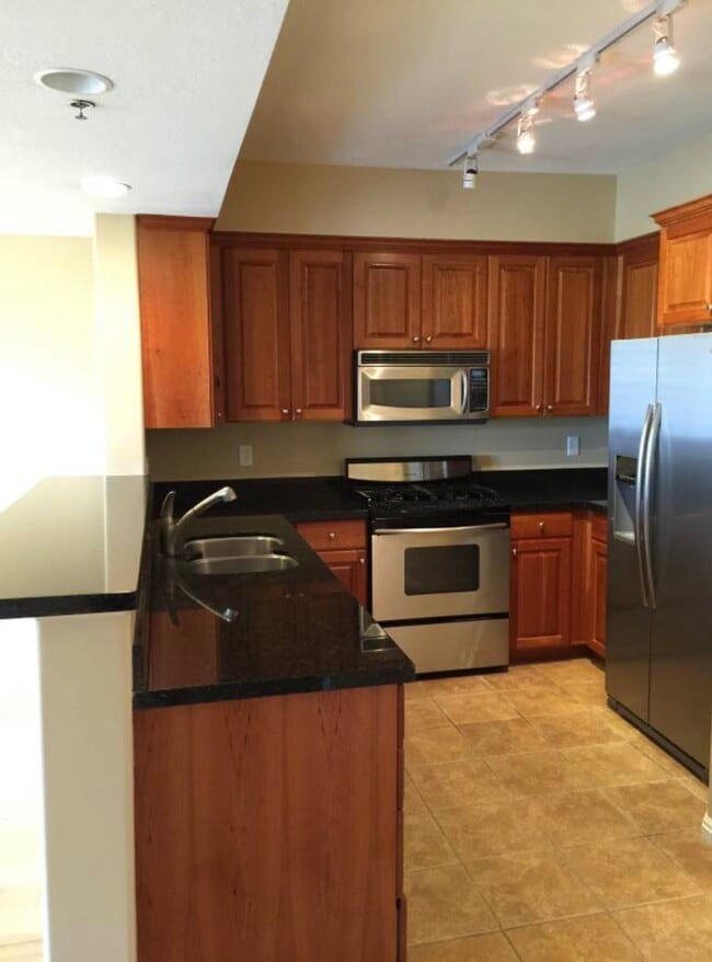 5 500 W, Unit 716 in Salt Lake City, UT - Building Photo - Building Photo