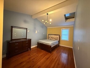 170 Neck St in Weymouth, MA - Foto de edificio - Building Photo