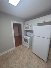 124 N Main St in Sparta, TN - Building Photo - Building Photo