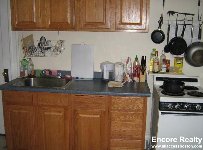 property at 56 Queensberry St