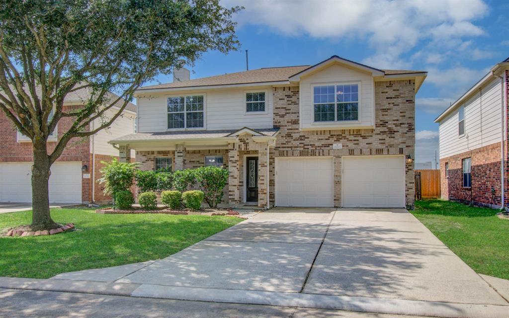 9007 S Ferndale Pl Dr in Houston, TX - Building Photo