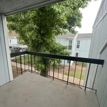 Hill Valley Apartments in Novato, CA - Building Photo - Building Photo