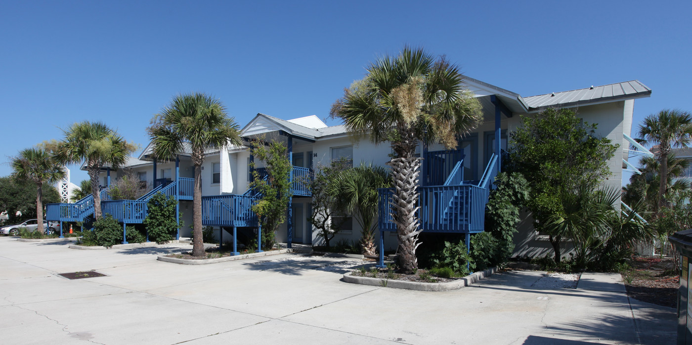 Ocean View in Jacksonville Beach, FL - Building Photo