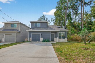 804 Pearl River in Montgomery, TX - Building Photo - Building Photo