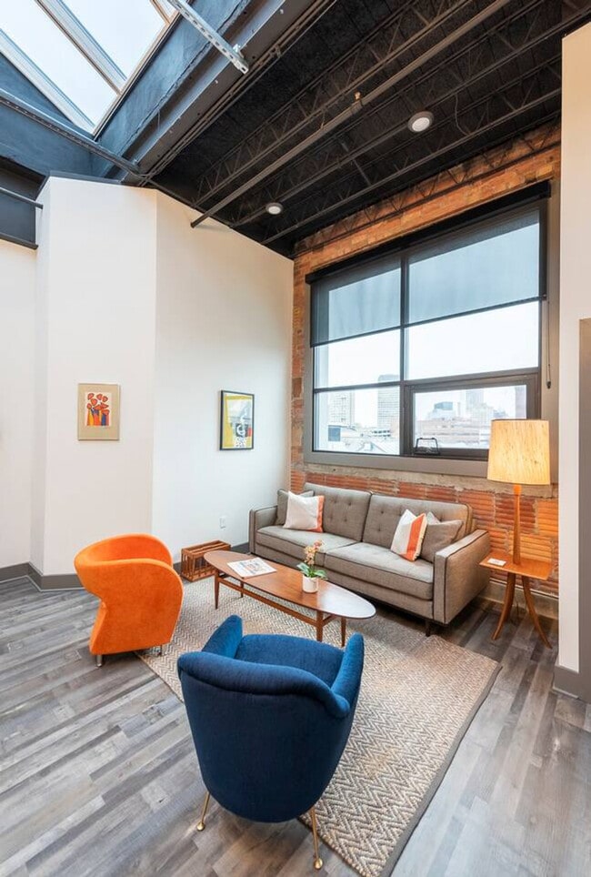 350 East Ave in Rochester, NY - Building Photo - Building Photo