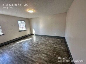 608 Allen St in New Britain, CT - Building Photo - Building Photo