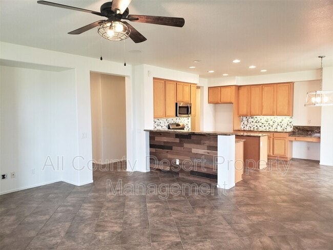 37853 Avon St in Indio, CA - Building Photo - Building Photo