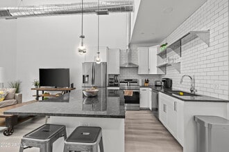 3130 N 37th St in Phoenix, AZ - Building Photo - Building Photo