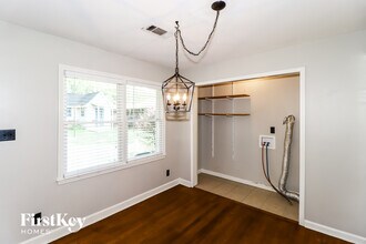 1256 W Perkins Rd in Memphis, TN - Building Photo - Building Photo