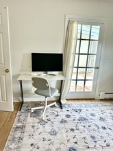 45 Colony Ct in Stamford, CT - Foto de edificio - Building Photo