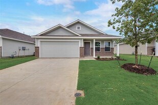 7705 Skier Dr in McKinney, TX - Building Photo